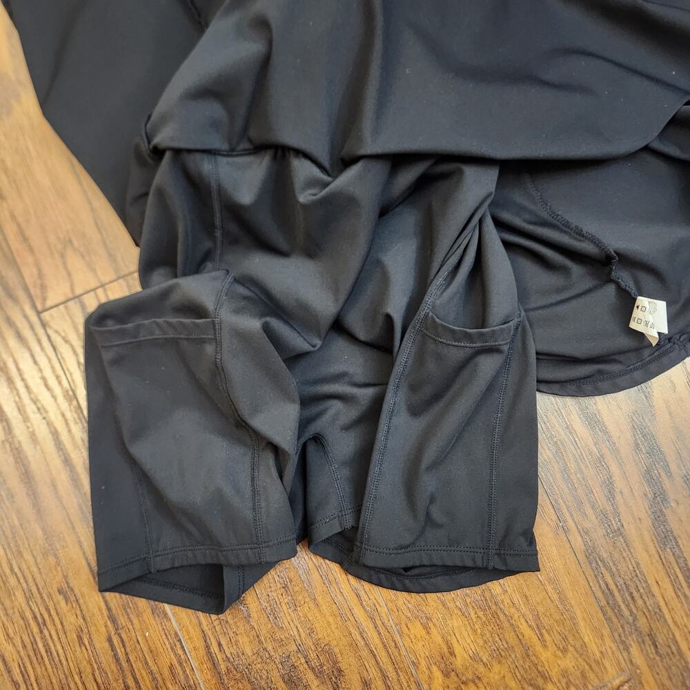 Halara Backless Twisted Active Skort Dress with Pockets - Picture 6 of 9